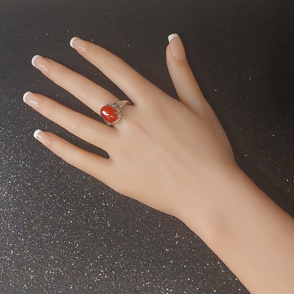 Catseye Glass Red Silver Fashion Ring 9 1/2 - Picture 6 of 7